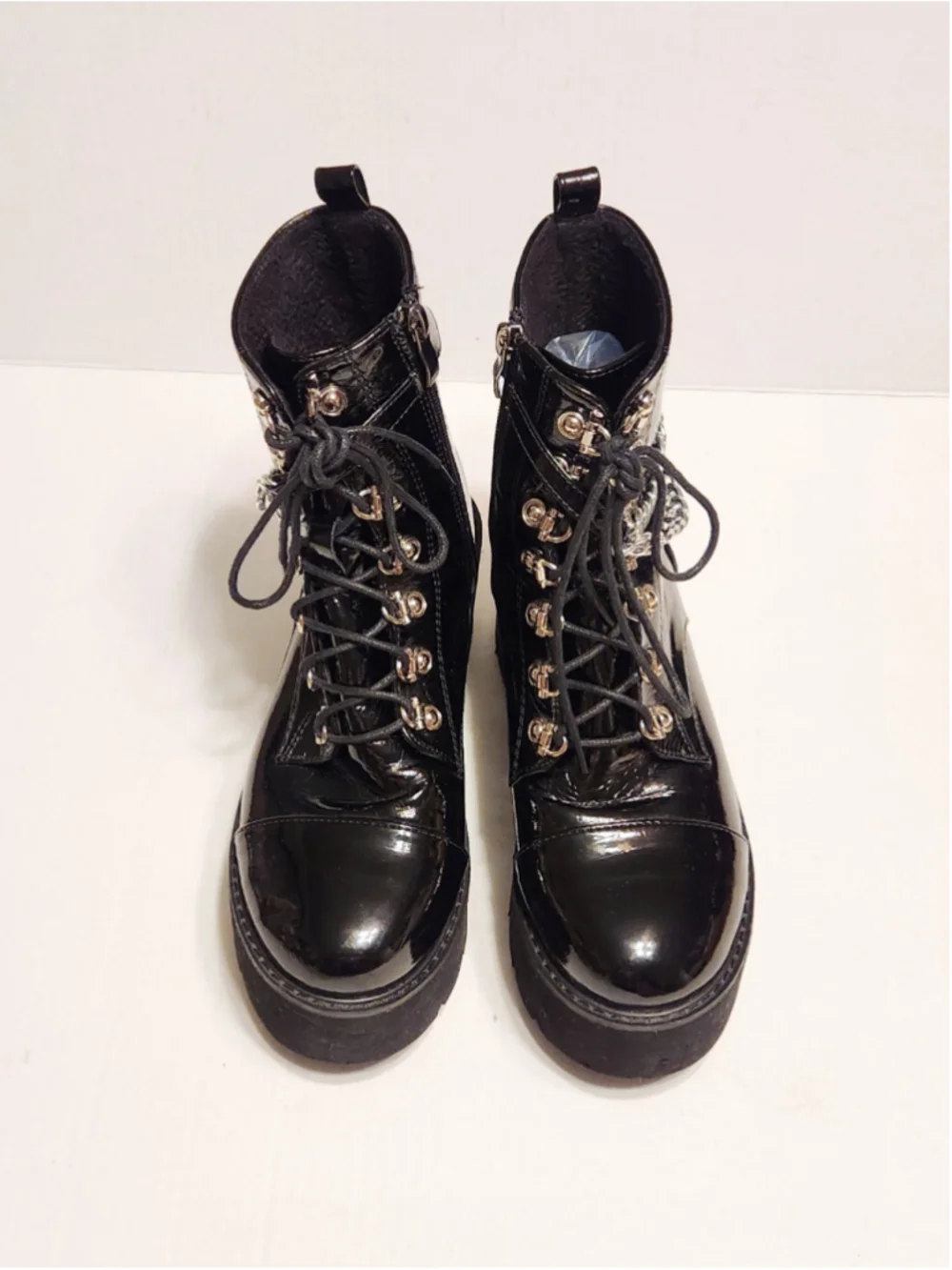 N/A edgy platform